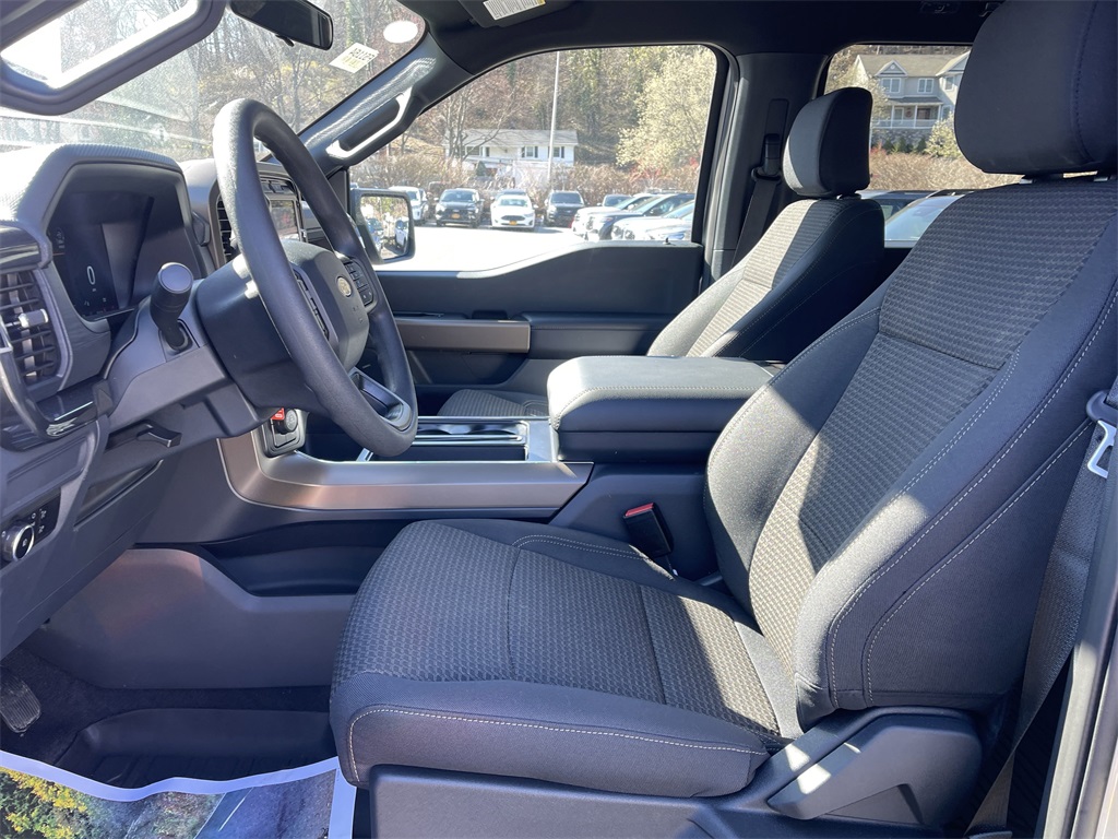 2024 Ford F-150 STX photo 12