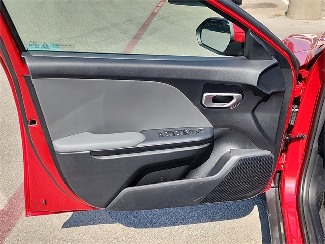 2025 Kia K4 LXS photo 7