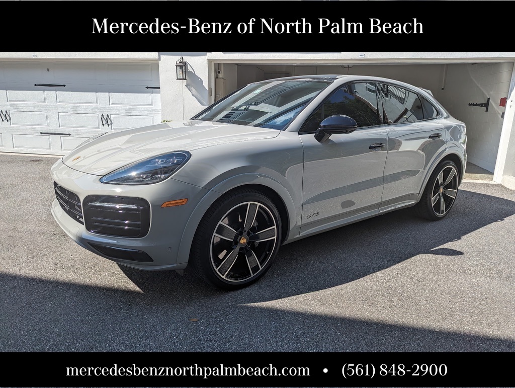 2023 Porsche Cayenne Coup GTS's photo