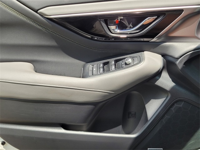 2024 Subaru Outback Onyx Edition photo 26