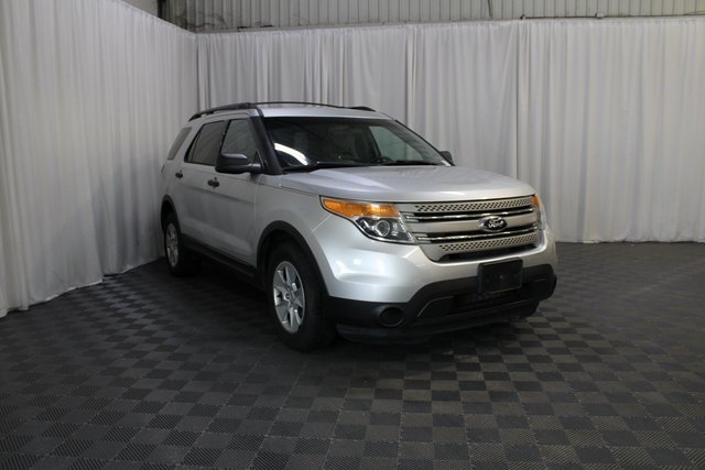 2013 Ford Explorer Base photo 31