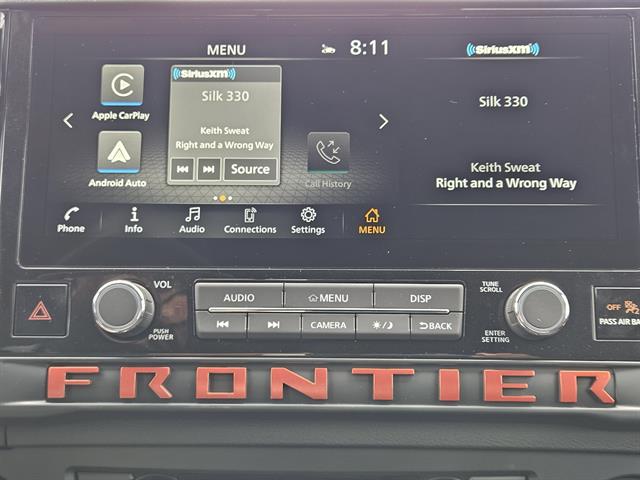2025 Nissan Frontier Crew Cab PRO-4X photo 11