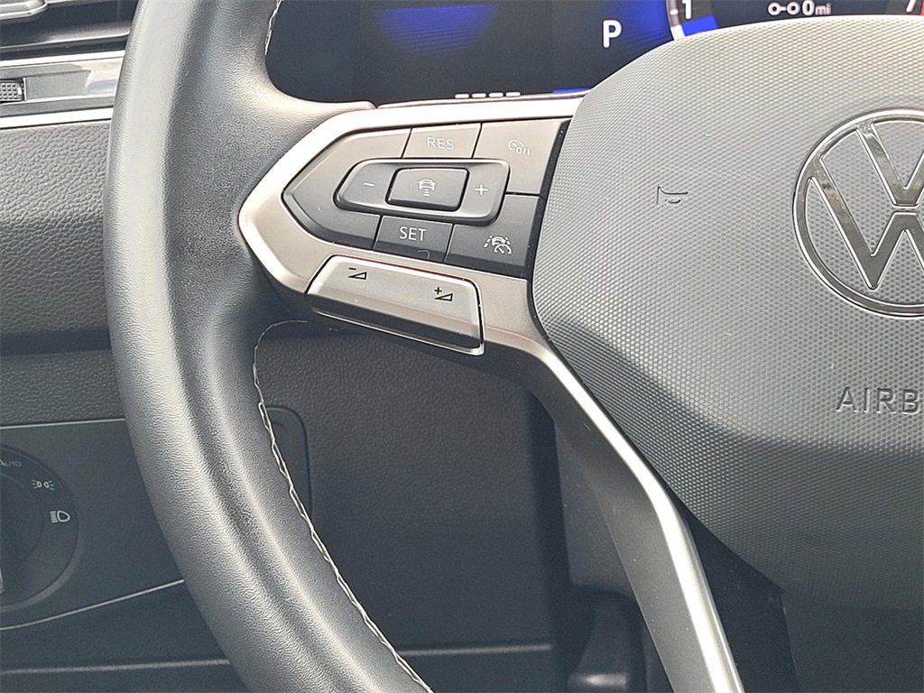 2024 Volkswagen Tiguan SE Wolfsburg Edition photo 23