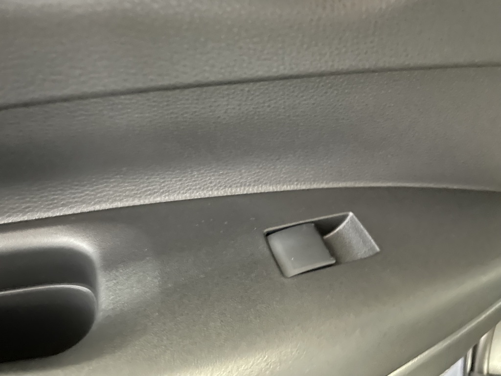 2024 Toyota Corolla Hybrid LE photo 19
