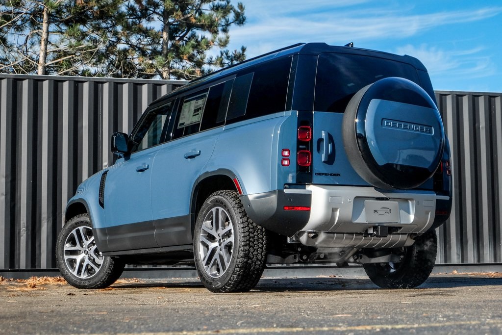 New 2025 Land Rover Defender 110 S 4 Door SUV in Schaumburg