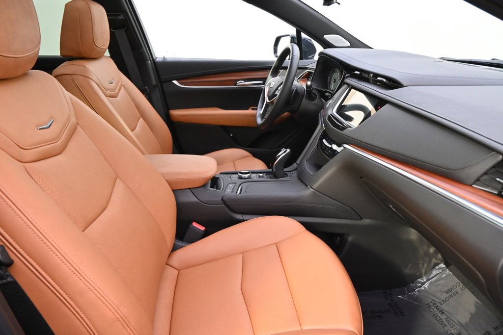 2025 Cadillac XT5 Premium Luxury photo 14