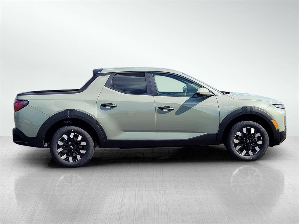 2026 Hyundai Santa Cruz SE photo 3