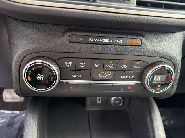 2020 Ford Escape SE photo 29