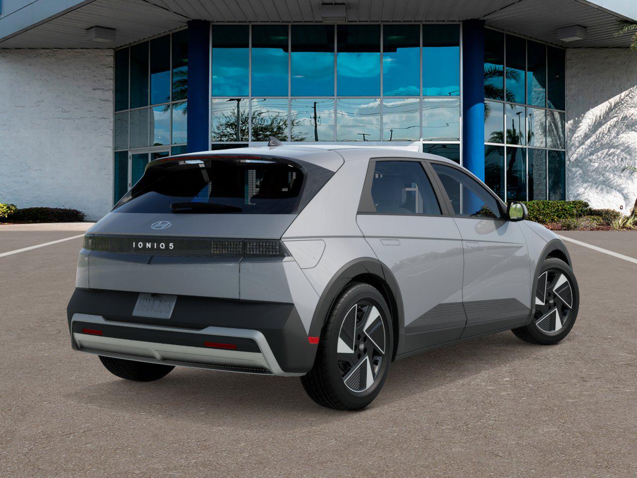 2026 Hyundai Ioniq 5 SEL photo 2