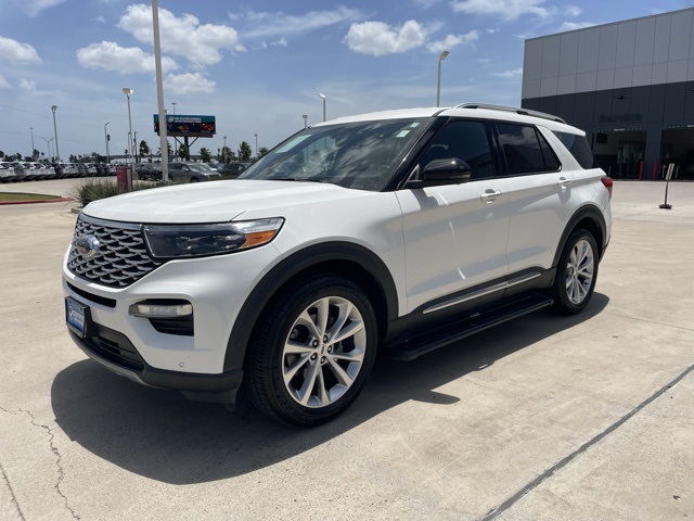 2022 Ford Explorer Platinum photo 4