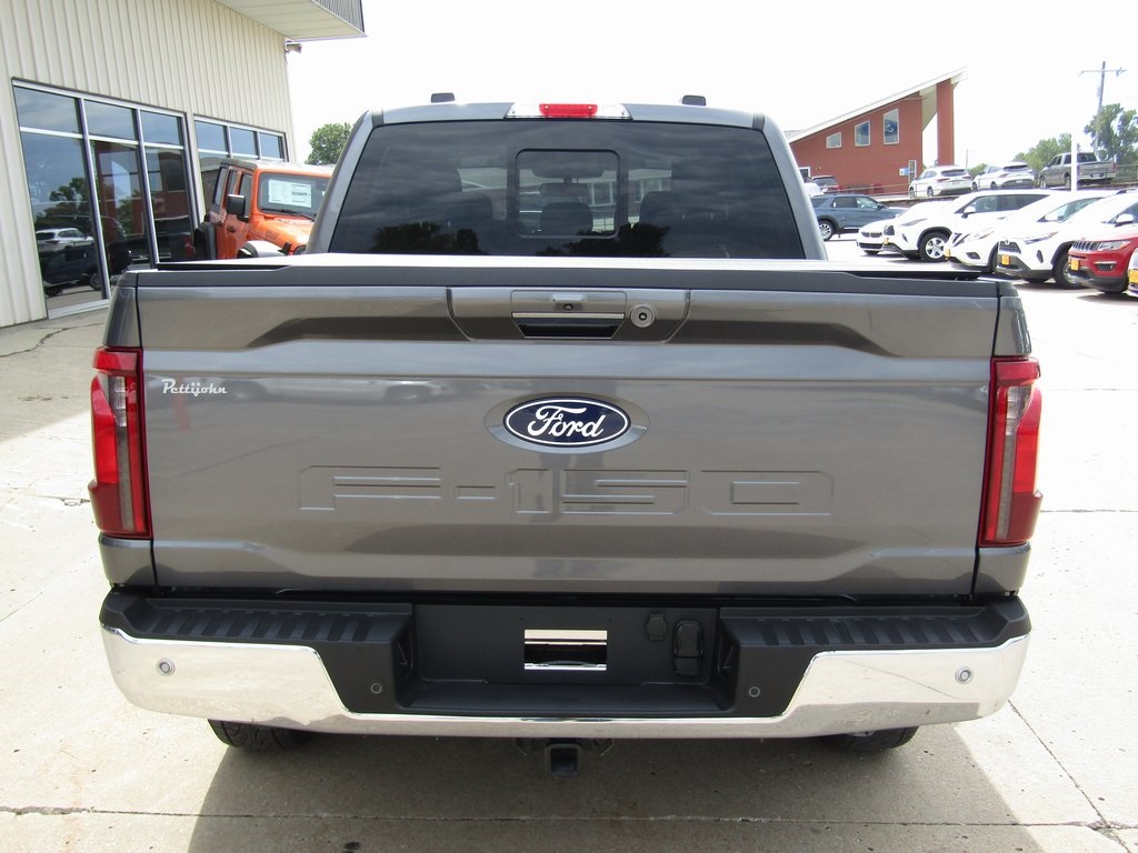 2024 Ford F-150 XLT photo 4