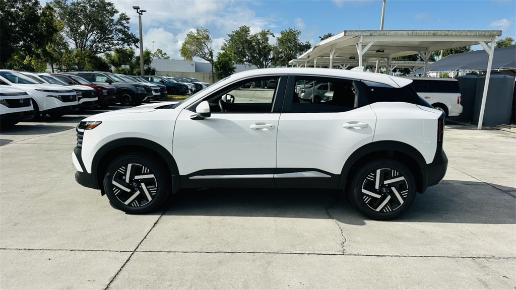2026 Nissan Kicks SV photo 2