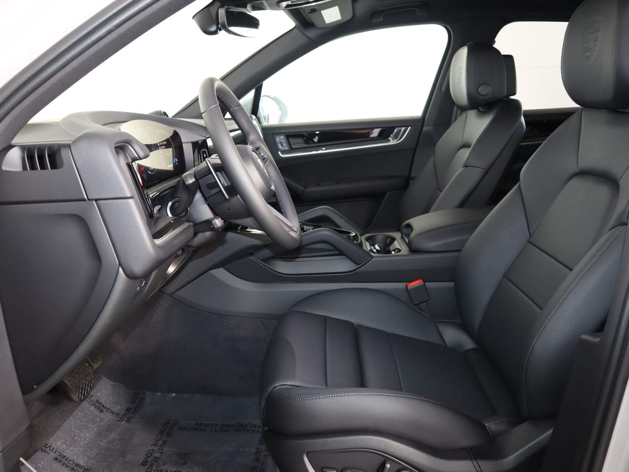 2026 Porsche Cayenne E-Hybrid photo 3