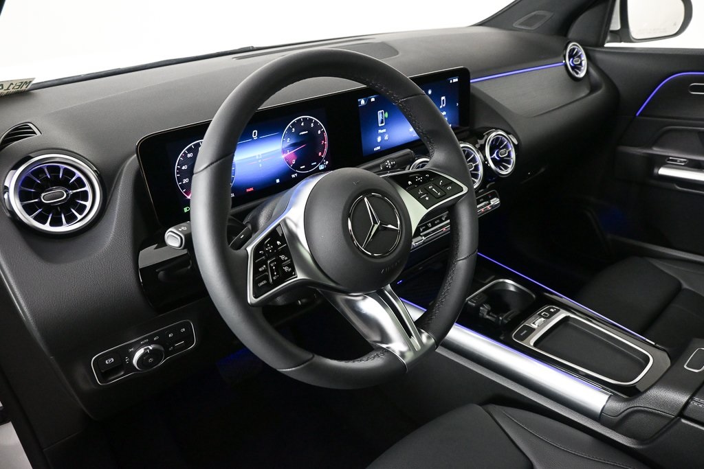 2026 Mercedes Benz GLA 250 photo 6