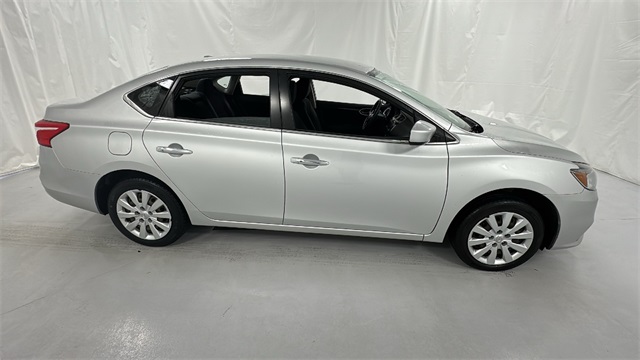 Used 2017 Nissan Sentra SV with VIN 3N1AB7AP0HL707944 for sale in Janesville, WI