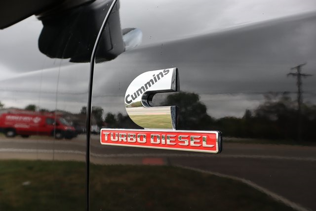 2025 Ram 3500 Limited photo 3