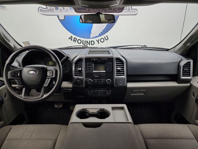 2015 Ford F-150 XL photo 24