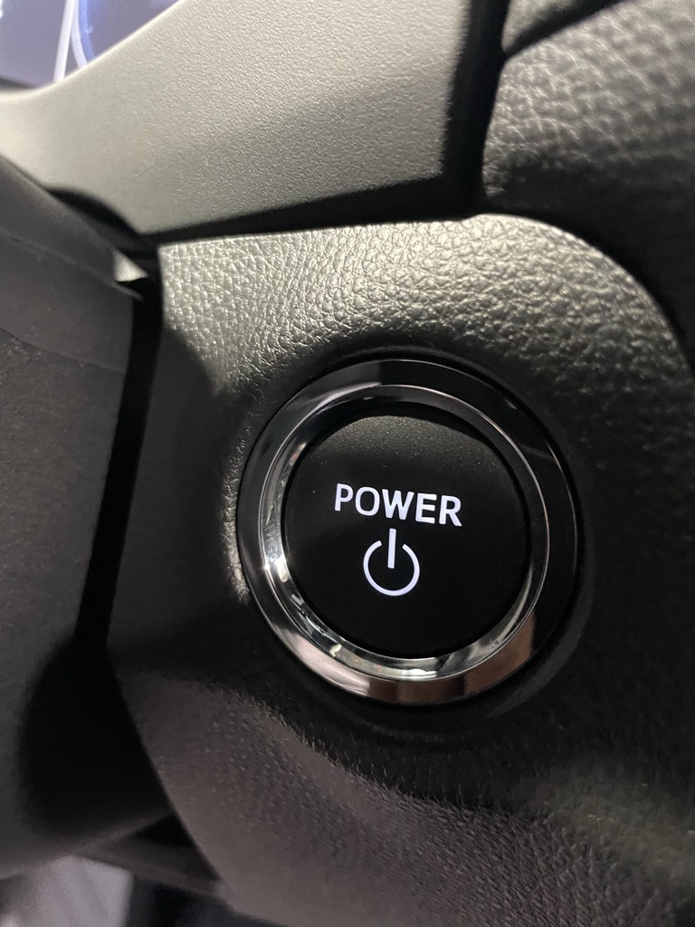 2025 Toyota RAV4 Hybrid XSE photo 41