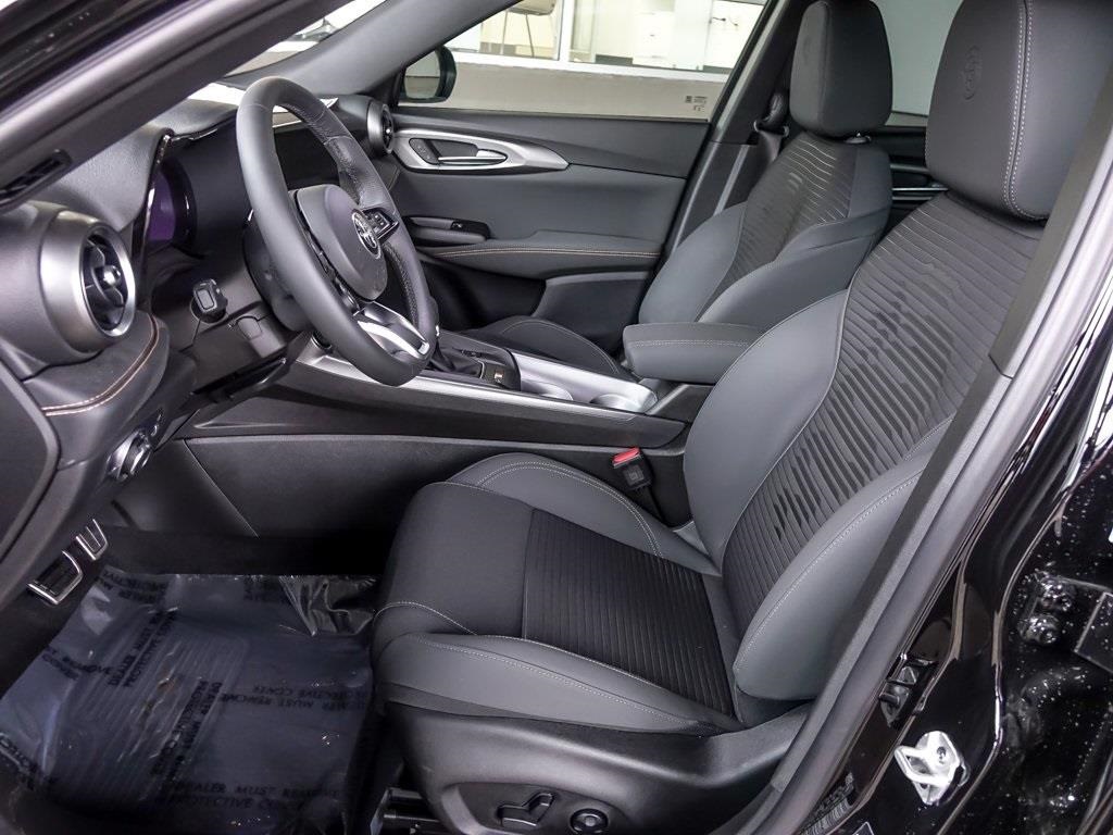 2025 ALFA ROMEO TONALE - Image 8