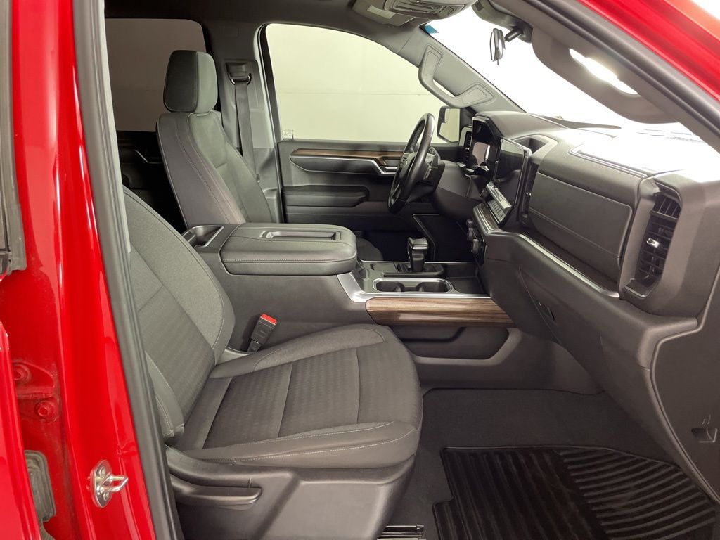 2022 Chevrolet Silverado 1500 RST photo 43