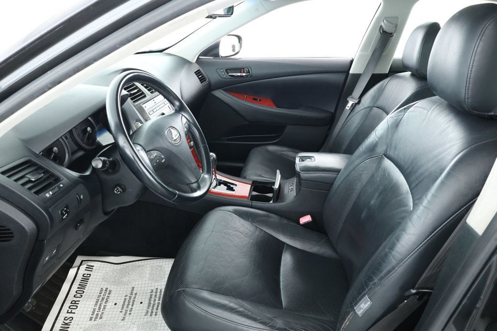 2009 Lexus ES 350 photo 19
