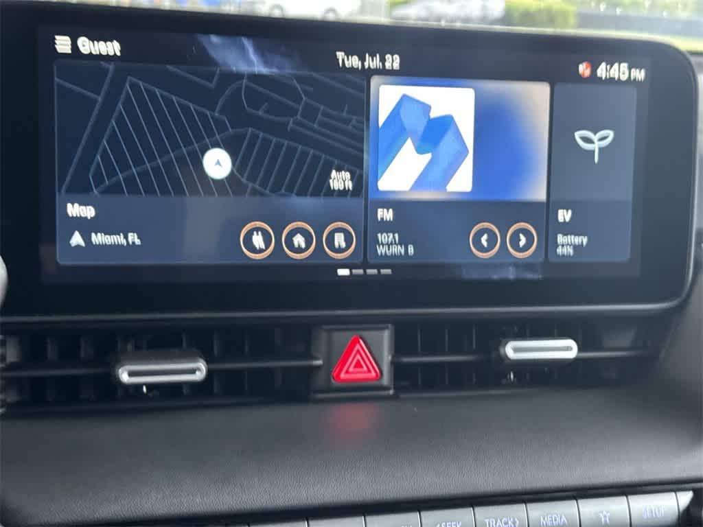2025 Hyundai Ioniq 5 SEL photo 18