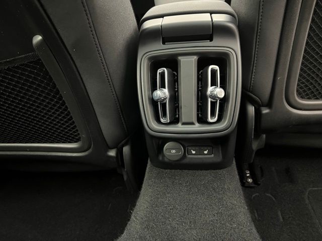 2022 Polestar PS2 e-AWD photo 15