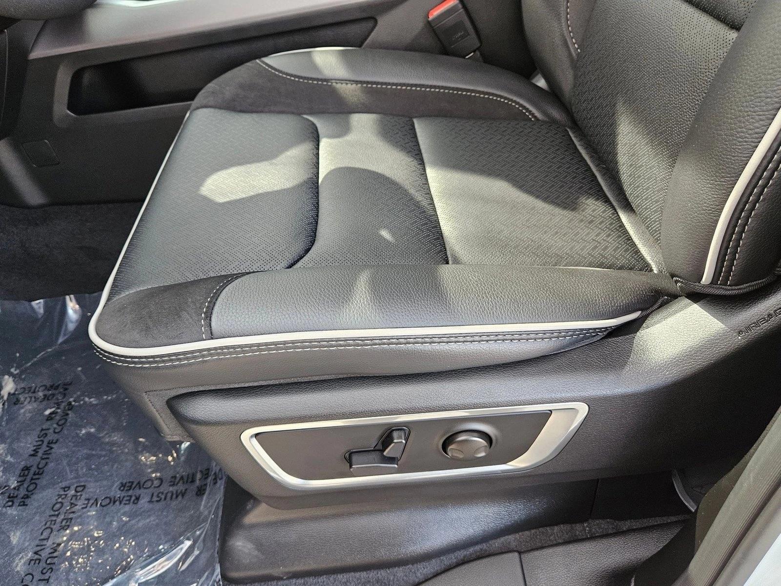 2026 Ram 1500 Laramie photo 4