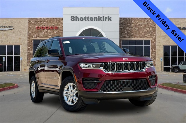 2025 Jeep Grand Cherokee Laredo's photo