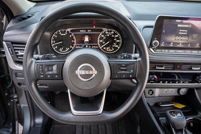 2024 Nissan Rogue SV photo 15