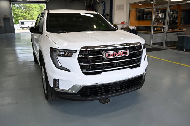 2025 Gmc Acadia Elevation photo 3