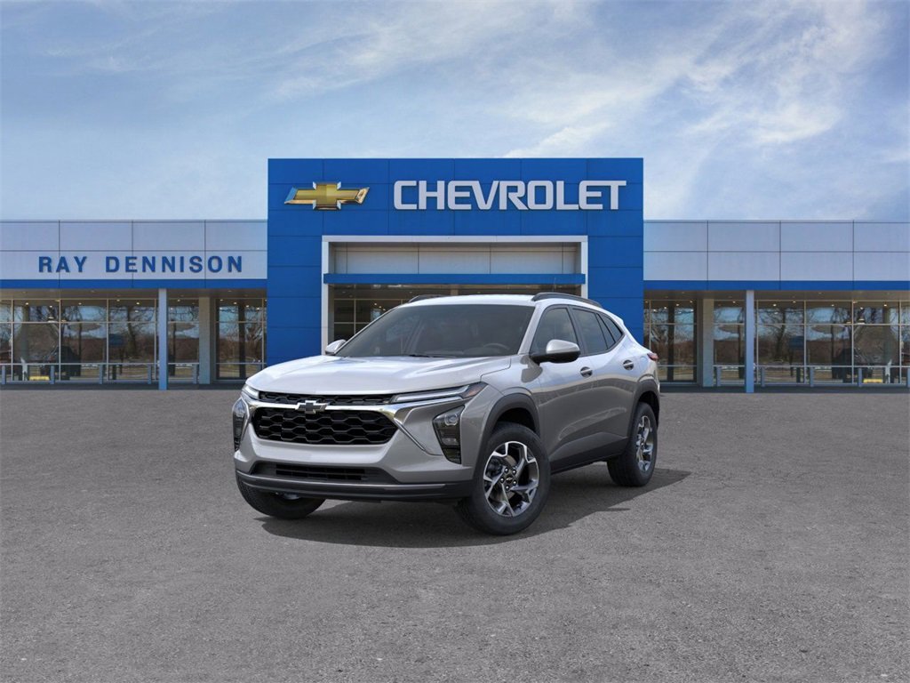 2026 Chevrolet Trax LT photo 3