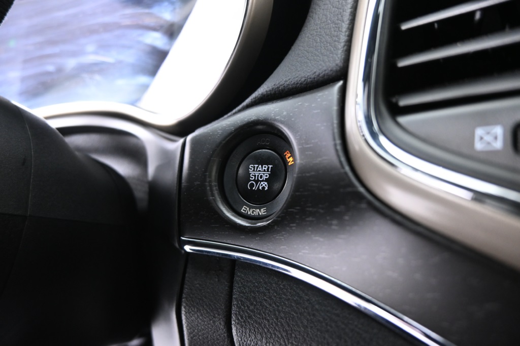 2016 Jeep Grand Cherokee Limited photo 32