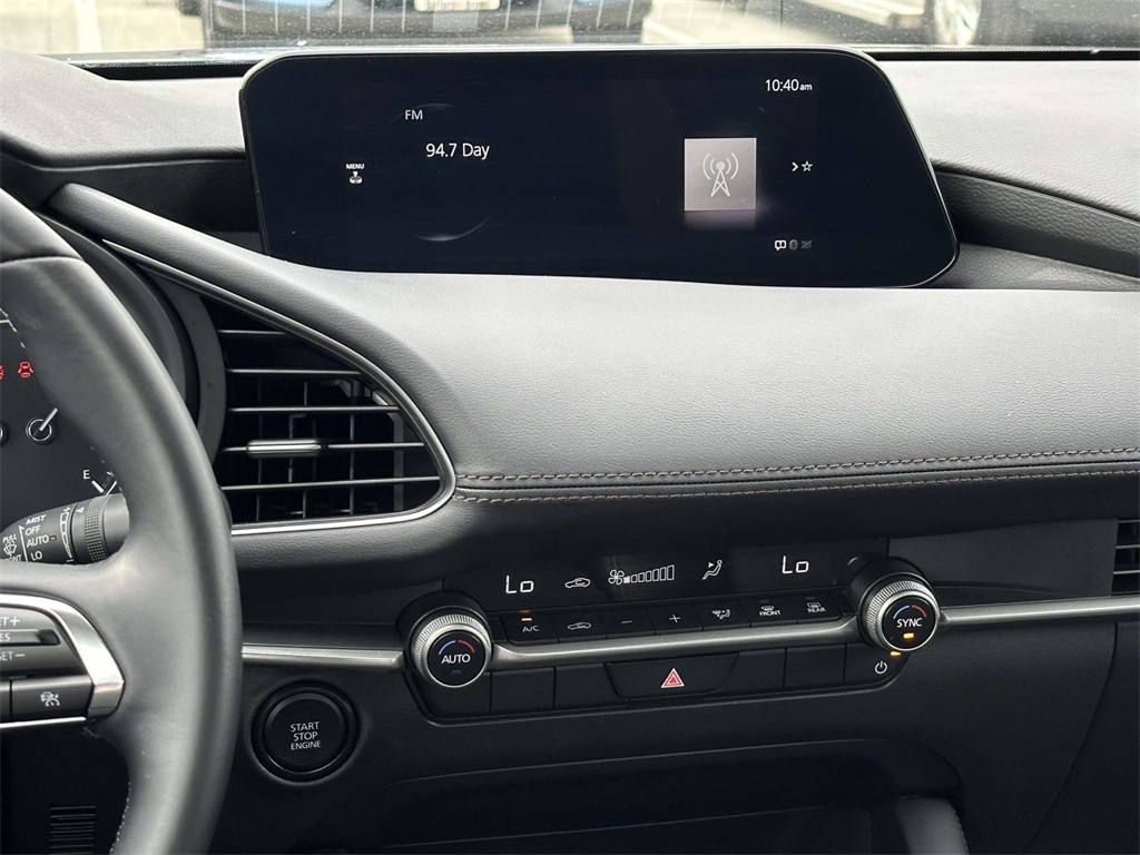2025 Mazda Mazda3 2.5 Select Sport photo 18