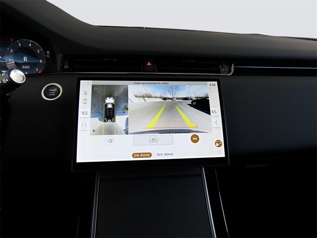 2026 Land Rover Range Rover Evoque Dynamic SE photo 15