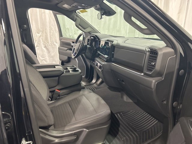 2022 Chevrolet Silverado 1500 RST photo 10