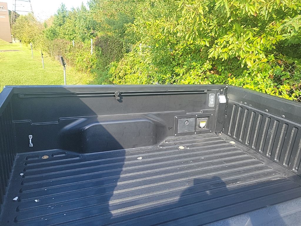 2022 Toyota Tacoma TRD Sport photo 3