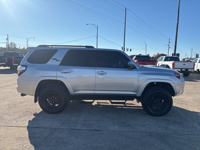 2023 Toyota 4Runner TRD Off-Road Premium's photo