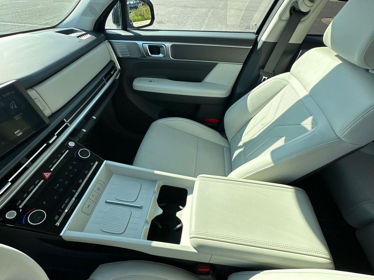 2025 Hyundai Santa Fe SEL photo 23