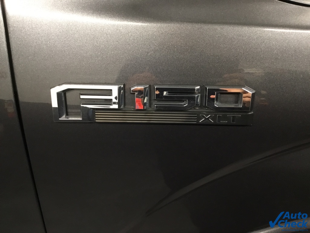 2017 Ford F-150 XLT photo 17