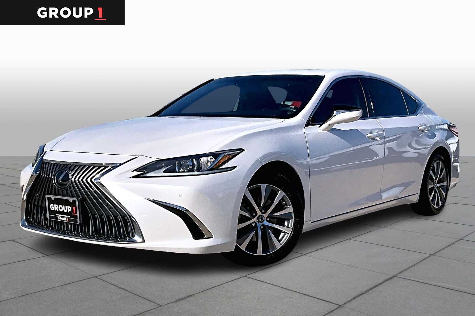2020 Lexus ES 350's photo