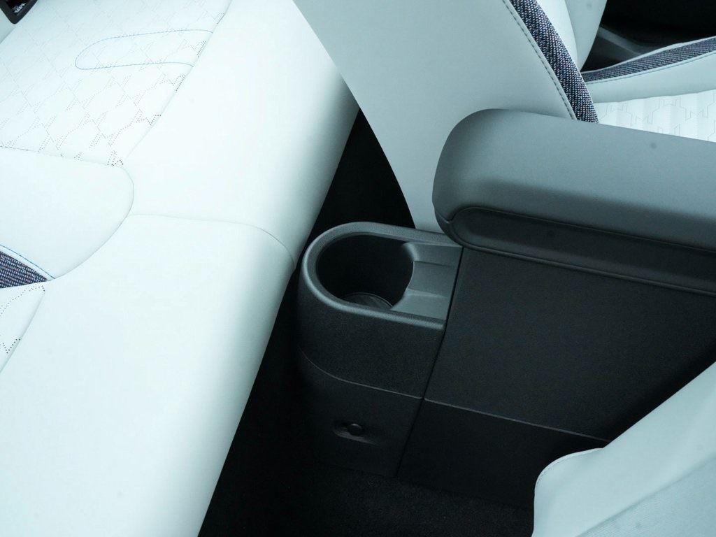 2025 Mini Cooper 2 Door Hardtop Signature photo 7