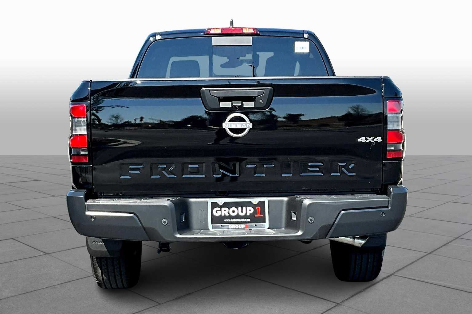 2026 Nissan Frontier S photo 4