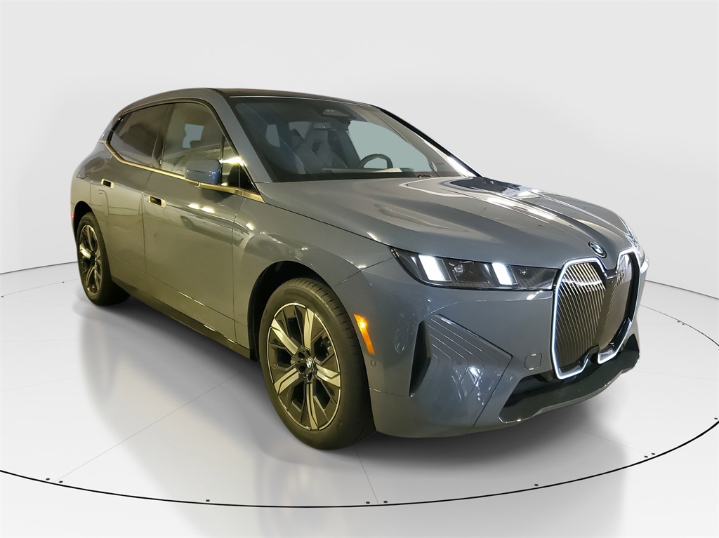 2026 Bmw iX photo 2