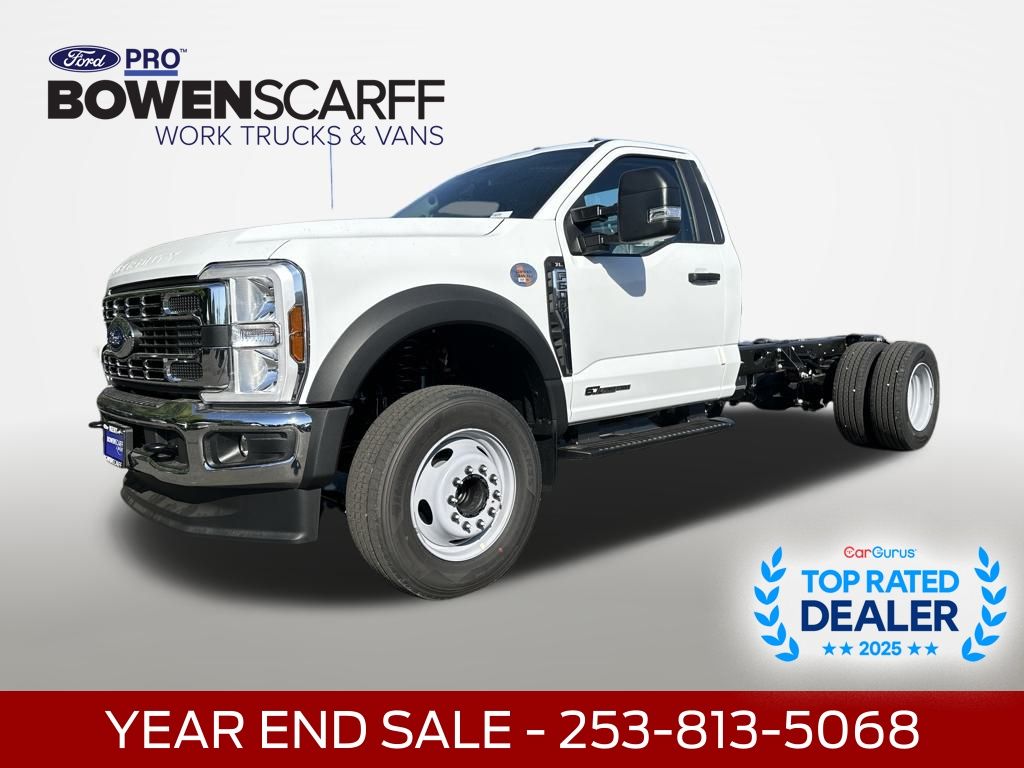 2025 Ford F-600 Super Duty Chassis Cab XL's photo