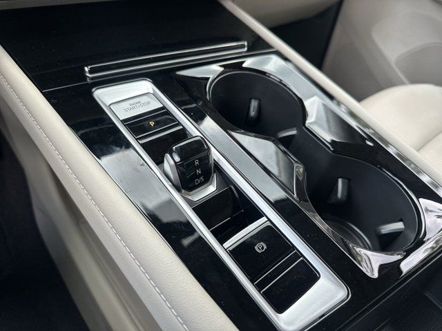 2026 Volkswagen Atlas SEL photo 12