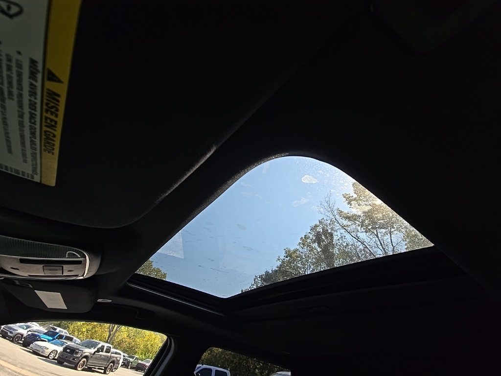 2019 Jeep Grand Cherokee Altitude photo 23
