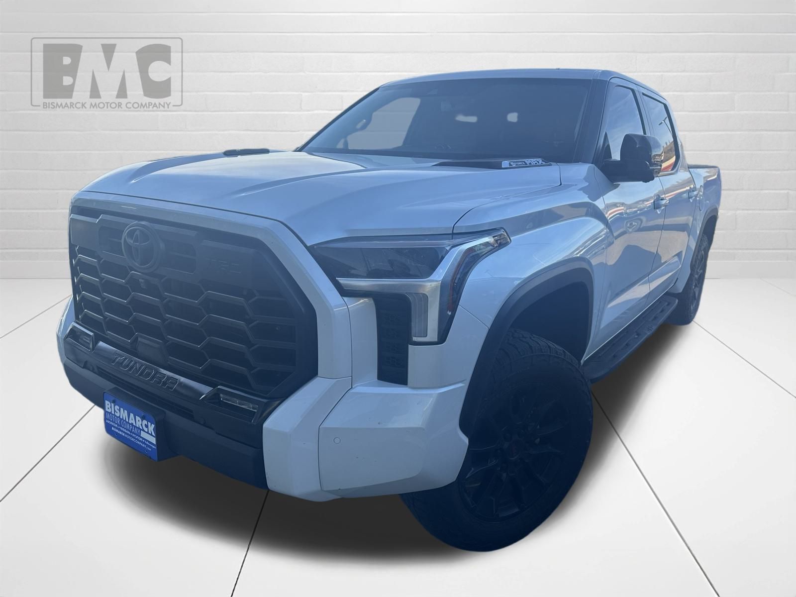 2024 Toyota Tundra Limited's photo