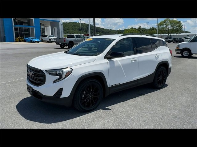 2020 Gmc Terrain SLE photo 3