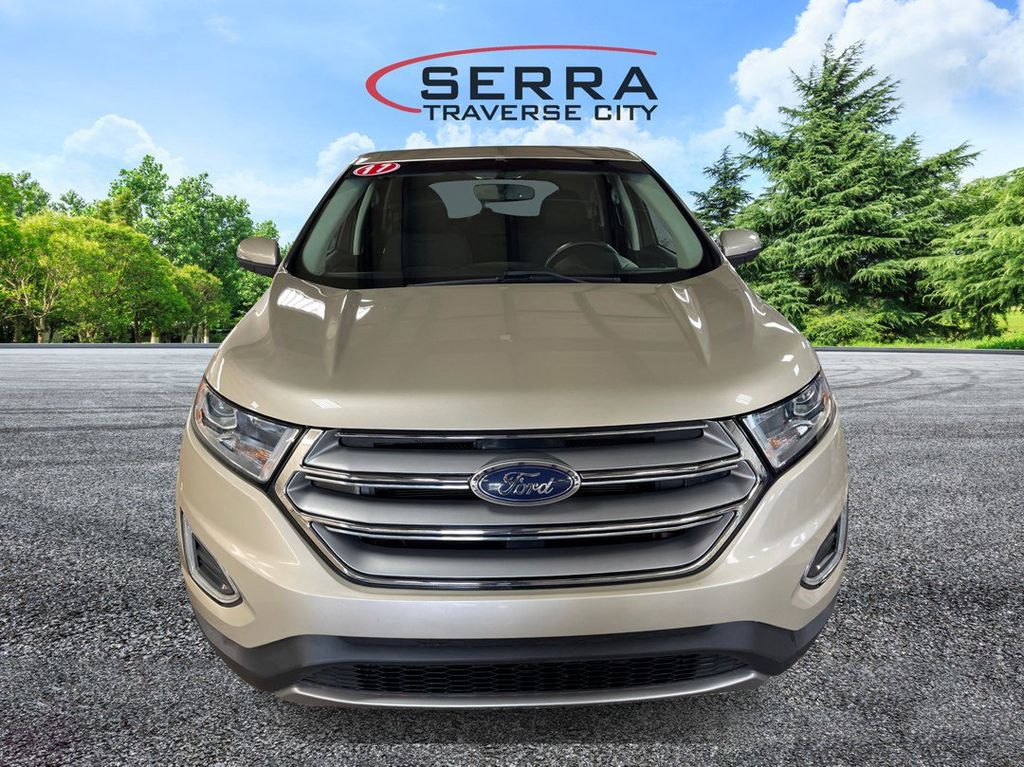 2017 Ford Edge SEL photo 2